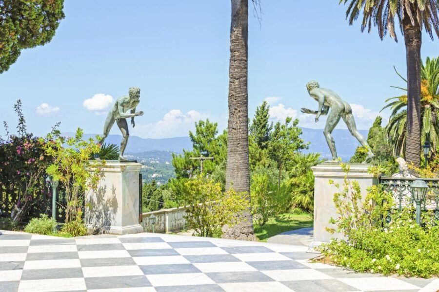 Achilleion Palace, Kanoni & Corfu Old Town Private Tour - Corfu Old Town: UNESCO Streets, Fortress Views, and Shopping Breaks