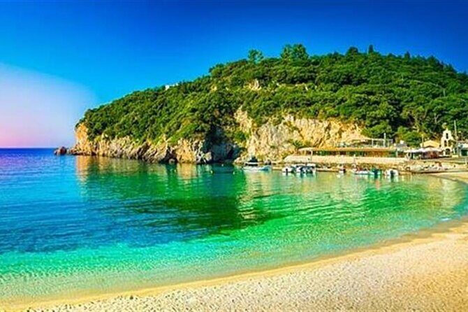 Corfu: A relaxed day at Glyfada Beach - Small things to watch before you set your towel down