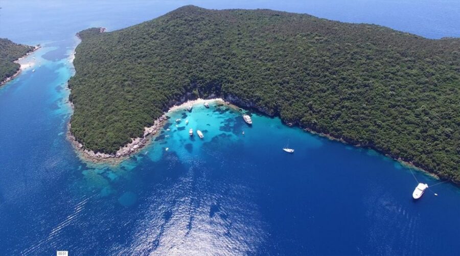 Corfu: Day Cruise to the Blue Lagoon with Visit to Syvota - Boat ride comfort, deck choice, and the on-board bar reality