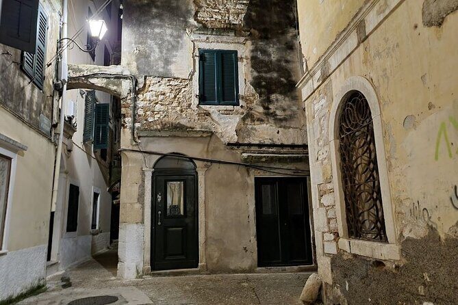 Corfu Ghost Stories, Dark Legends & Facts Night Tour - Corfu Old Town After Dark: The Atmosphere That Makes It Work