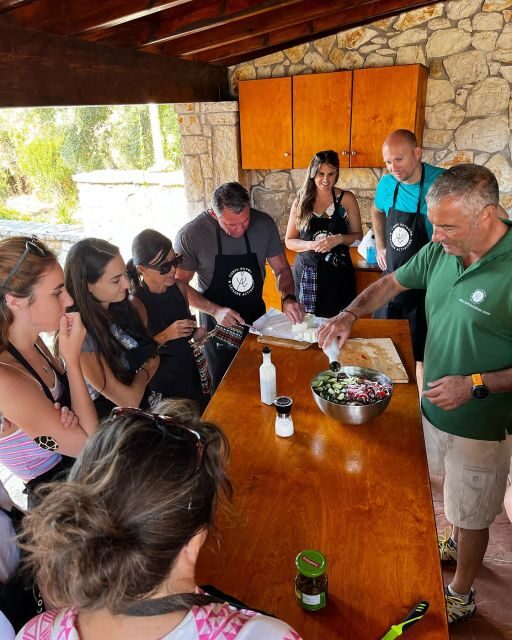 Corfu: Greek Cooking Class & Olive Oil Tasting - Lunch as a family meal: 5 courses plus local wine or beer