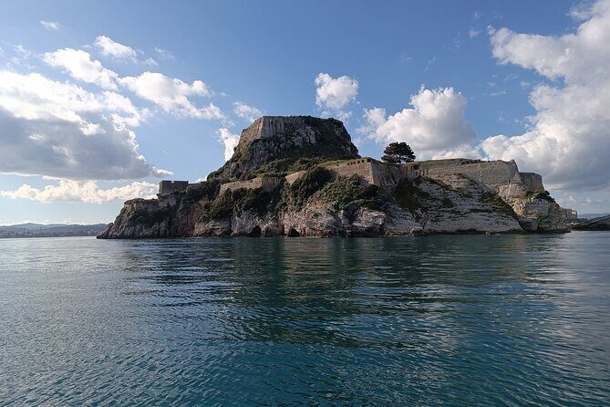 Corfu Private Boat Tour - Who this private Corfu boat tour suits best