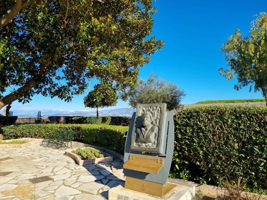 Corfu: Small Group City Walking Tour - Campiello: walking into the oldest neighbourhood feel