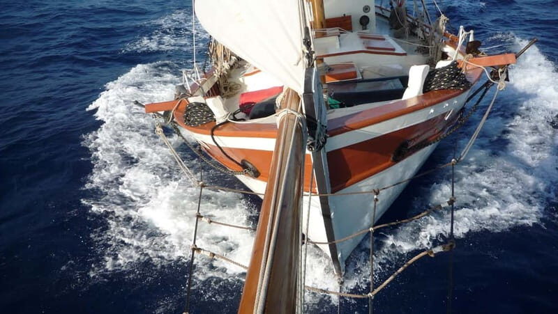 Corfu: Sunset Cruise on a Traditional Wooden Sailing Yacht - Boarding Odysseia at Benitses Marina: where to meet