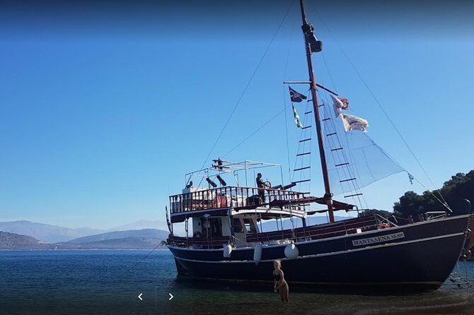 Cruise to Kassiopi from Corfu - Getting There: Corfu, Gouvia, and the 10:15 Start