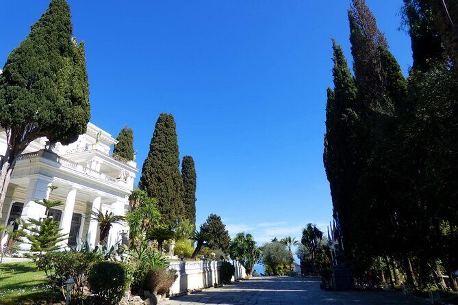 e-MTB Tour Agii Deka - Stavros Mountain - Achilleion Palace - How the e-MTB ride fits into a Corfu morning