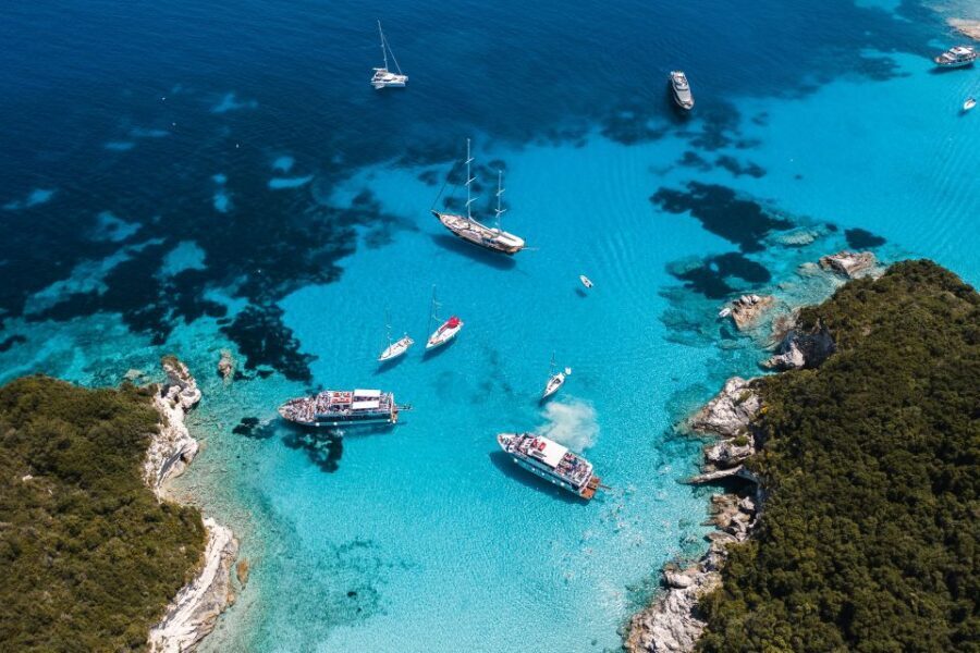 From Benitses/Lefkimmi: Paxos, Antipaxos & Caves Day Cruise - From Benitses or Lefkimmi to the sea caves: setting the tone