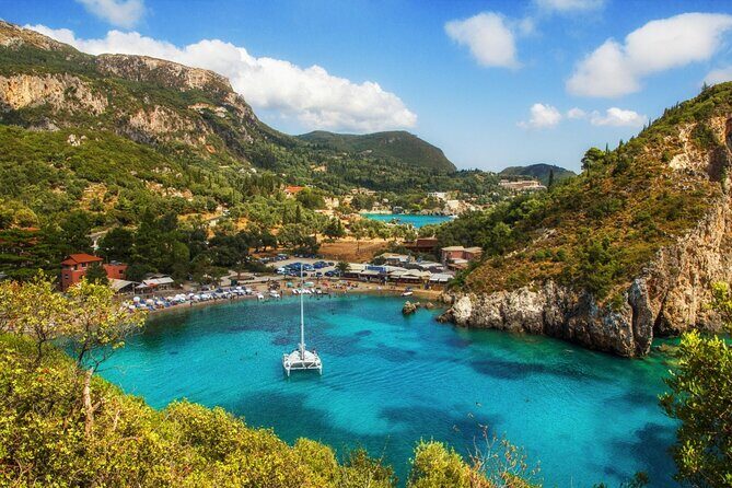 Half-Day Private Tour in Corfu with Pick Up - Corfu Old Town: Venetian streets, UNESCO energy, and real free time