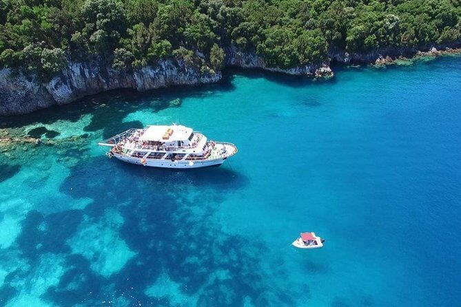 Parga, Sivota Islands and The Blue Lagoon Full Day Cruise from Corfu - Boarding and the Corfu port start: how to get there without stress